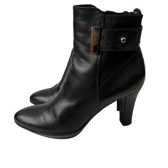 Aquatalia Black Leather Ankle Booties - Picture 2 of 10
